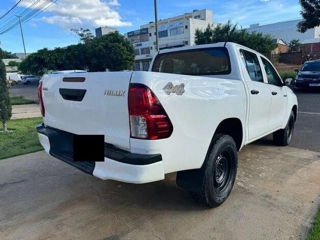 hilux-leilao-veiculos-oportunidade-investir-renda-extra