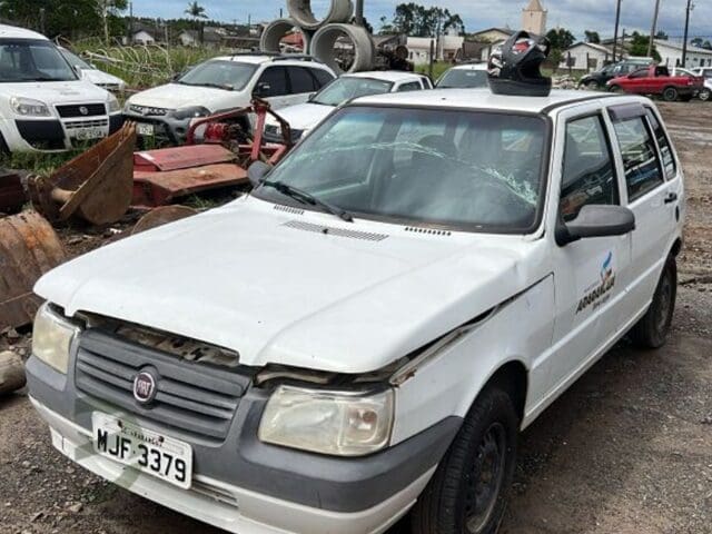 fiat-uno-leilao-veiculos-oportunidade-investir-renda-extra