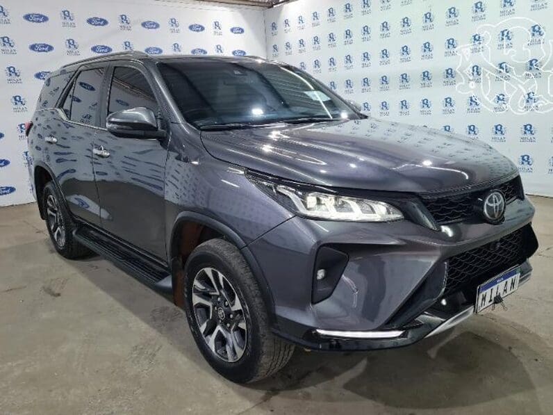 hilux-leilao-veiculos-oportunidade-investir-renda-extra