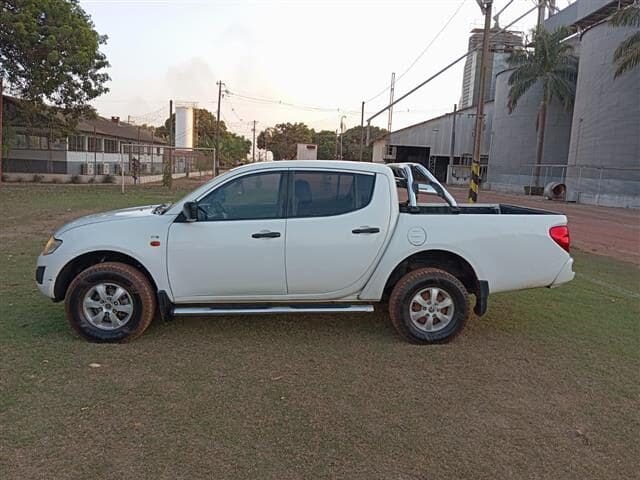 l200-triton-leilao-veiculos-oportunidade-investir-renda-extra