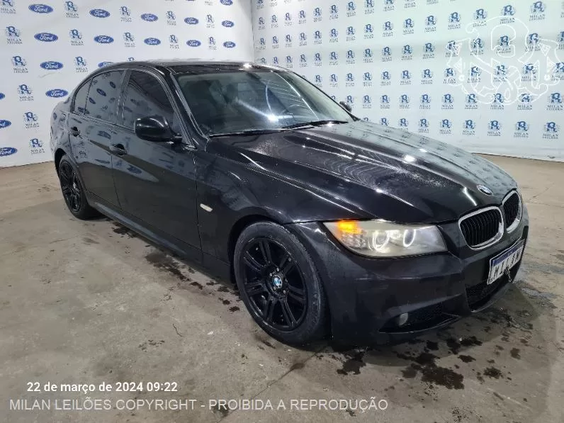 bmw-118i-veiculo-seminovos-lailao-banco