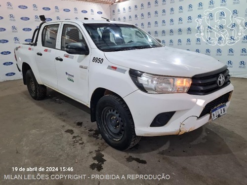 TOYOTA-HILUX-LOWN-OPORTUNIDADE-LEILÃO-DESCOMPLCIADO-MILAN-LEILÕES-SÃO-PAULO-SP-SÃO PAULO-LEILÃO-RECUPERADO-FINANCIAMENTO-CCR