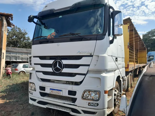 actros-leilao-veiculos-oportunidade-investir-renda-extra