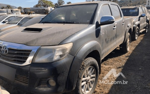 hilux-leilao-veiculos-oportunidade-investir-renda-extra