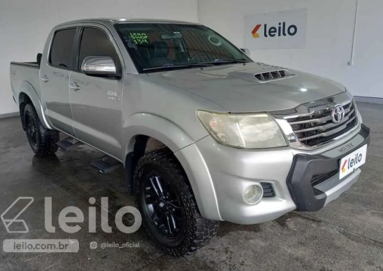 hilux-leilão-veículos-oportunidade-investir-renda-extra