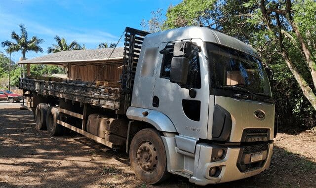 ford-cargo-leilao-veiculos-oportunidade-investir-renda-extra