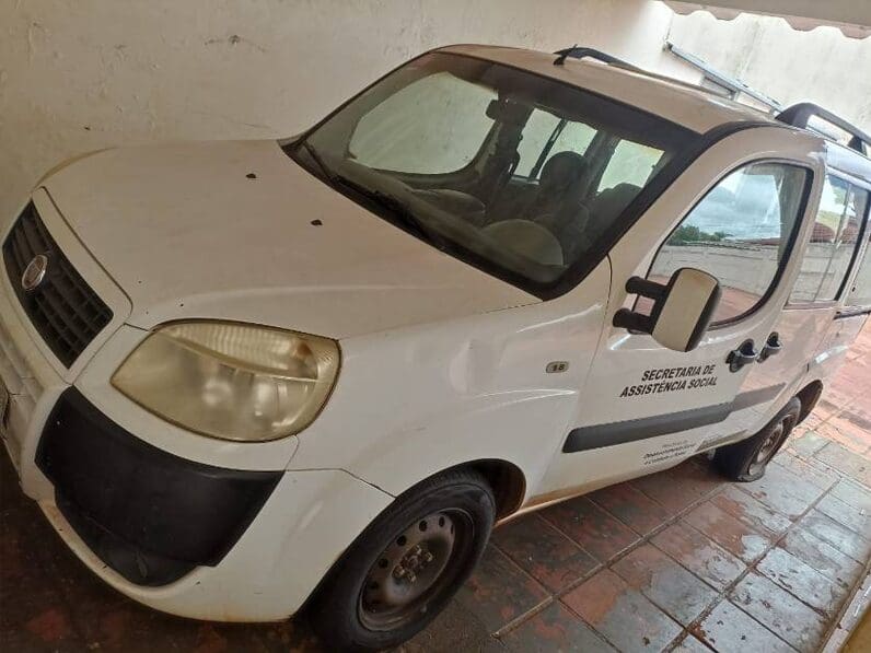 fiat-doblo-leilao-veiculos-oportunidade-investir-renda-extra