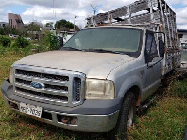 f350-leilao-veiculos-oportunidade-investir-renda-extra
