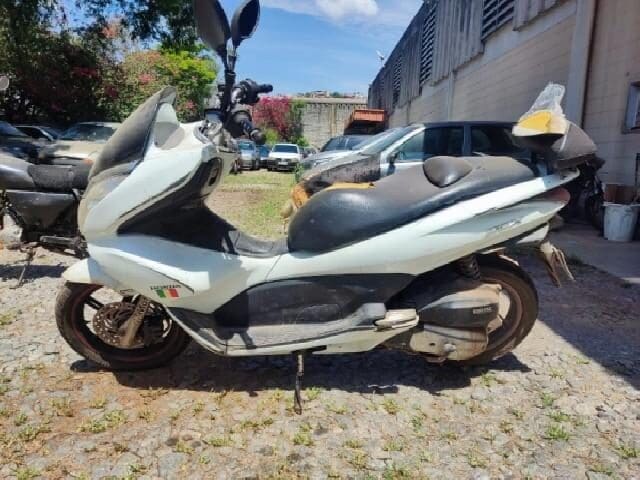 honda-pcx-leilao-motos-oportunidade-investir-renda-extra