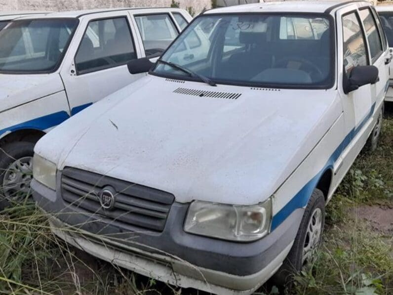 fiat-uno-leilao-veiculos-oportunidade-investir-renda-extra