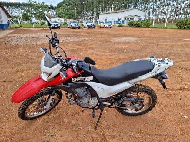 honda-nxr-leilao-veiculos-motos-oportunidade-investir-renda-extra