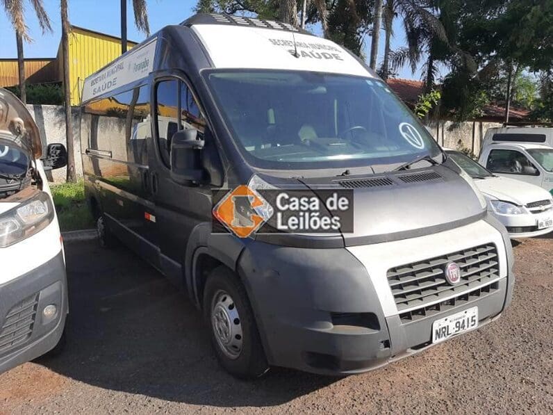 fiat-ducato-leilao-veiculos-oportunidade-investir-renda-extra
