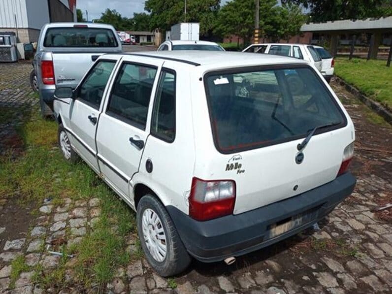 fiat-uno-leilao-veiculos-oportunidade-investir-renda-extra