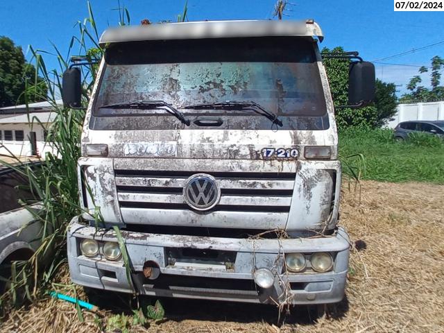 caminhao-volkswagen-leilao-caminhonete-aprendido-polici-federal 