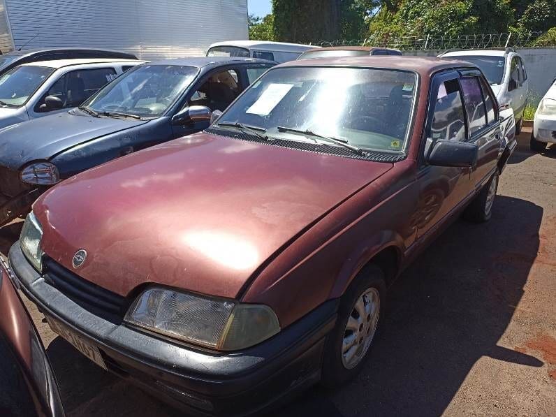 chevrolet monza leilão receita federal