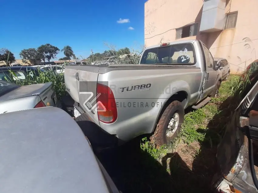 ford-f250-leilao-veiculos-aprendidos-policia-federal