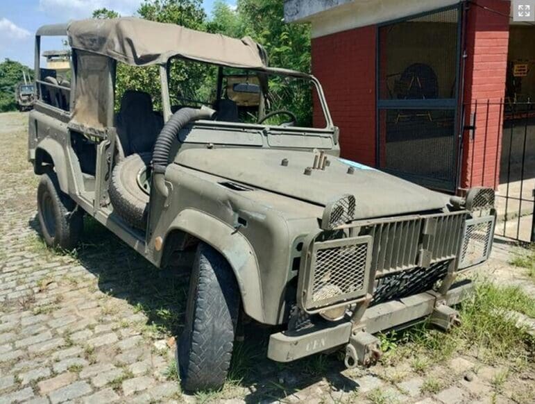 land rover defender militar 4x4 leilao frota marinha brasileira