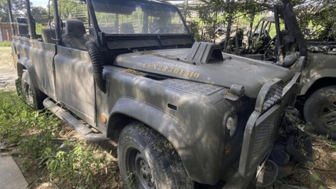 land rover defender militar 4x4 leilao frota marinha brasileira