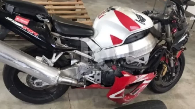 moto honda cbr 900rr