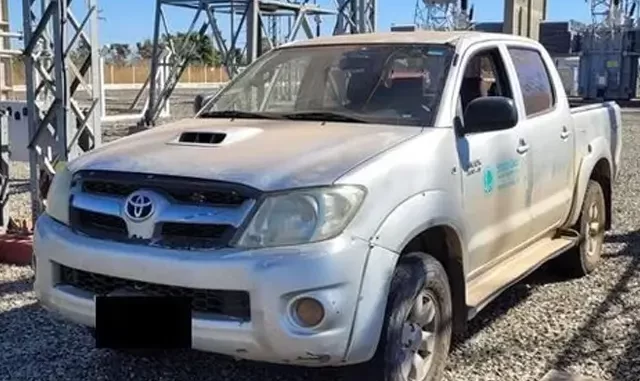 toyota hilux 4x4