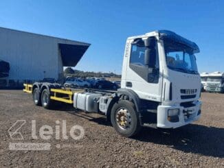 caminhao-iveco-leilao-veiculos-oportunidade-investir-renda-extra