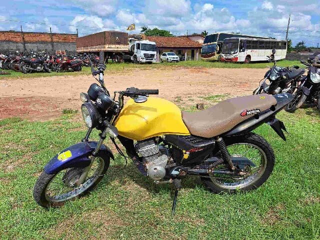 honda-cg-fan-leilao-motos-oportunidade-investir-renda-extra
