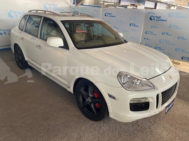 porsche-cayenne-leilao-veiculos-oportunidade-investir-renda-extra
