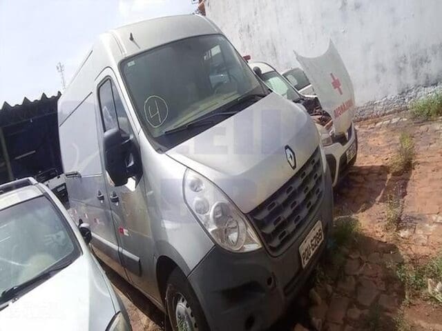 renault-master-leilao-veiculos-oportunidade-investir-renda-extra
