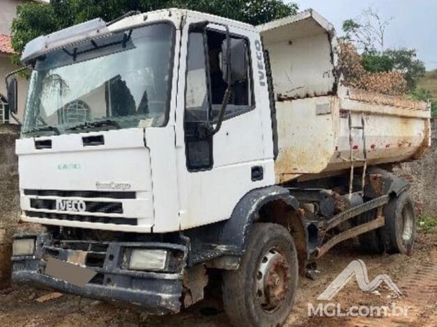 caminhao-iveco-leilao-veiculos-oportunidade-investir-renda-extra
