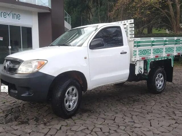 hilux-leilao-veiculos-oportunidade-investir-renda-extra
