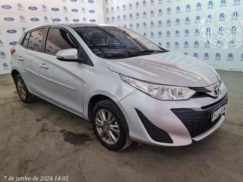 yaris-leilao-veiculos-oportunidade-investir-renda-extra