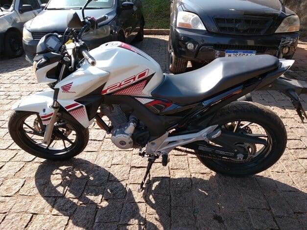 honda-cb-leilao-motos-oportunidade-investir-renda-extra