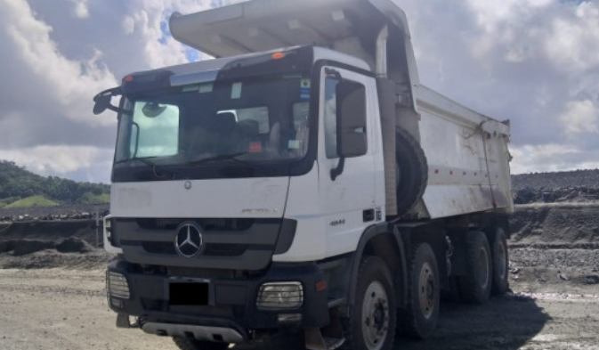 caminhão-mercedes-benz-actros-2017-2018-basculante-caçamba-oportunidade-leilão-descomplicado-celso-cunha-leilões-frota