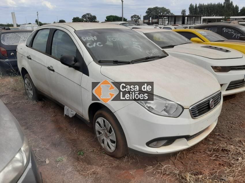 fiat-siena-attractiv-oportunidade-leilão-descomplicado-investimento-recuperados-financiamento-casa-de-leilões