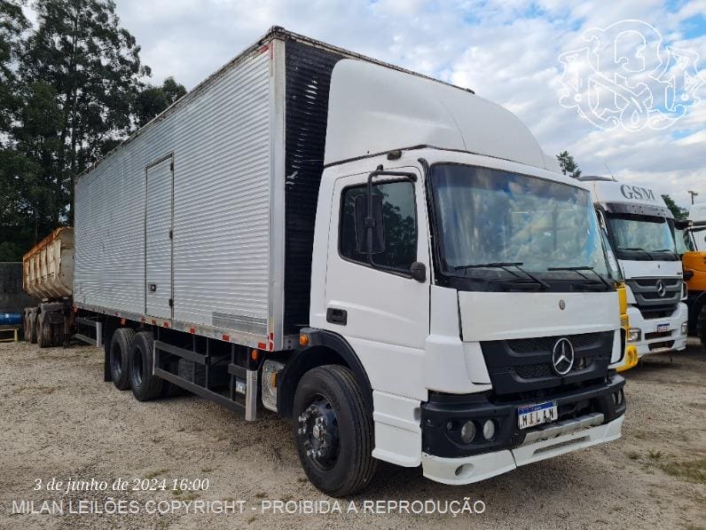 MERCEDES-BENZ-ATEGO-2426-LEILÃO-DESCOMPLICADO-MILAN-LEILÕES-RECUPERADO-FINANCIAMENTO-FROTA-OPORTUNIDADE-INVESTIMENTO