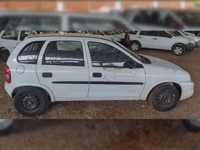 chevrolet corsa no leilão veiculo