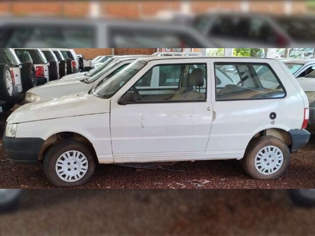 fiat uno mille no leilão veiculo