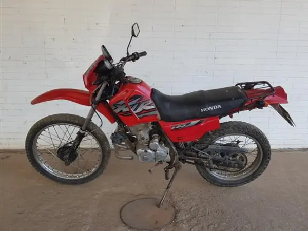 honda-xlr-leilao-motos-oportunidade-investir-renda-extra