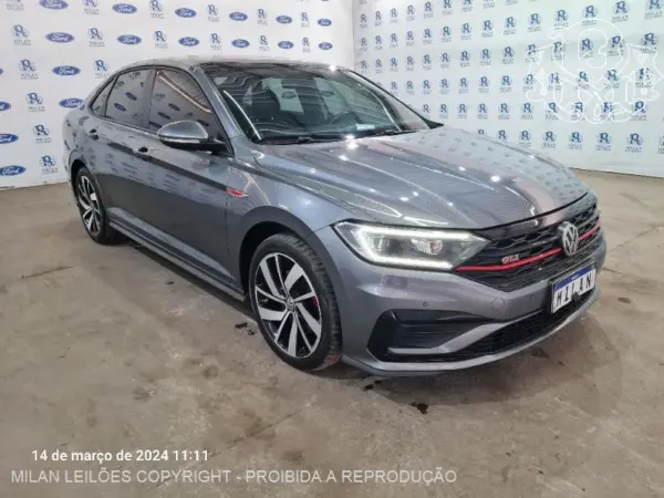 jetta-leilao-veiculos-oportunidade-investir-renda-extra
