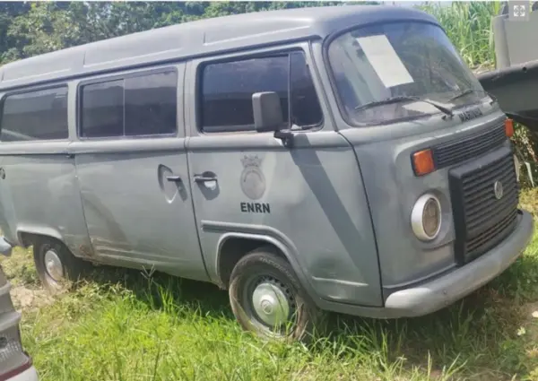 kombi-leilao-veiculos-oportunidade-investir-renda-extra
