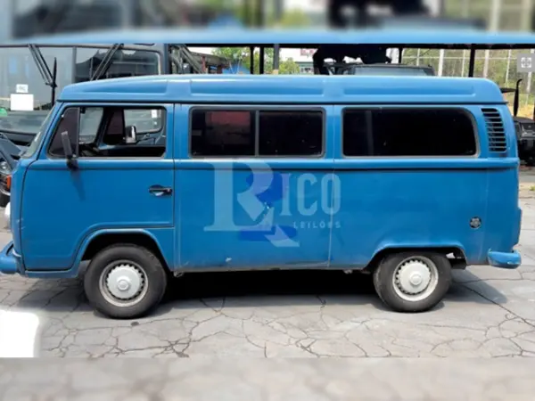 kombi-leilao-veiculos-oportunidade-investir-renda-extra