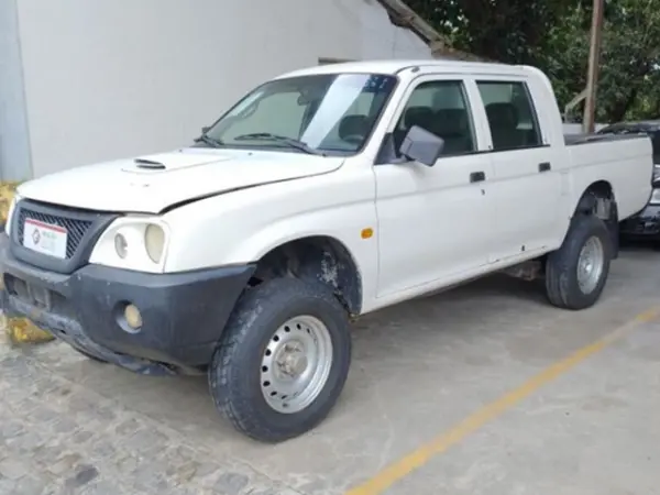 l200-leilao-veiculos-oportunidade-investir-renda-extra
