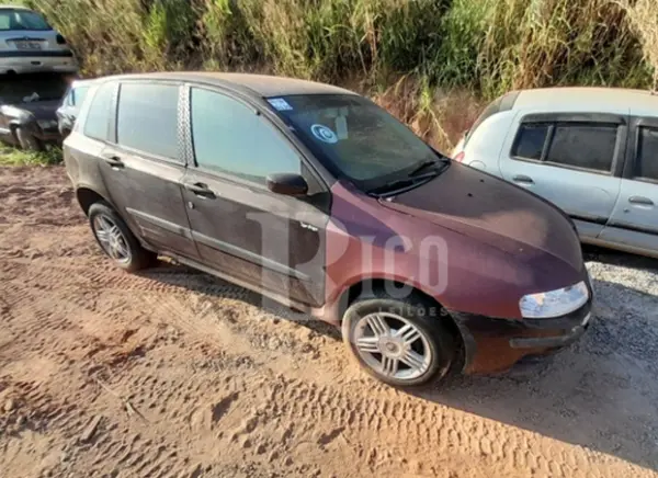 fiat-stilo-leilao-veiculos-oportunidade-investir-renda-extra
