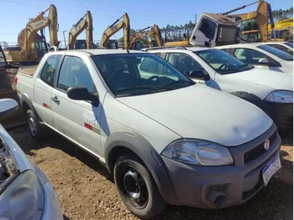 fiat-strada-leilao-veiculos-oportunidade-investir-renda-extra