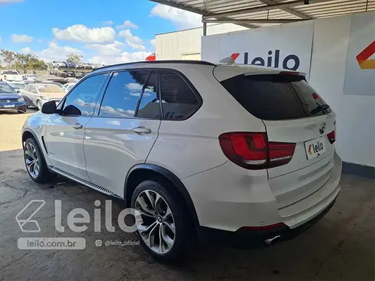 bmw-leilao-veiculos-oportunidade-investir-renda-extra
