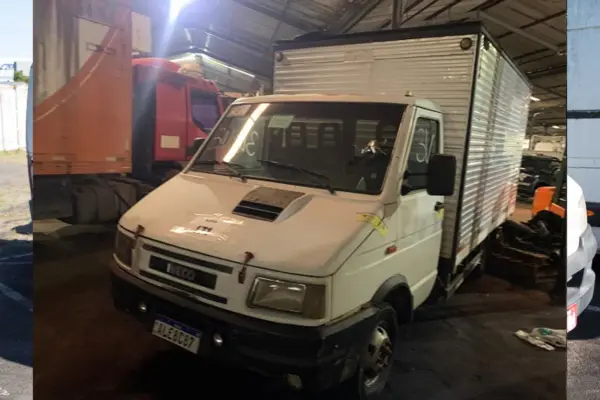 iveco-leilao-veiculos-oportunidade-investir-renda-extra