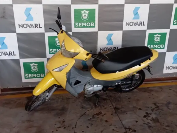 honda-biz-leilao-motos-oportunidade-investir-renda-extra
