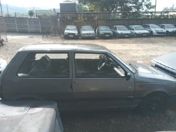 fiat-uno-leilao-veiculos-oportunidade-investir-renda-extra