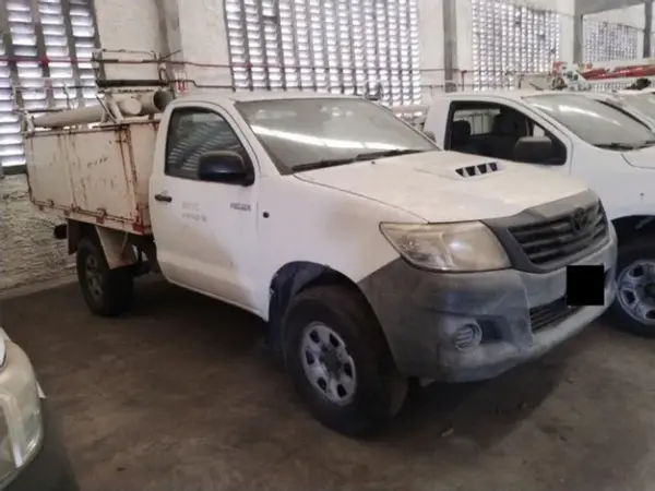 hilux-leilao-veiculos-oportunidade-investir-renda-extra
