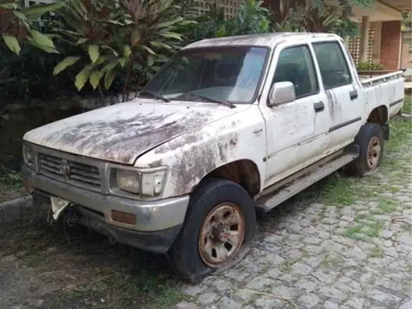 hilux-leilao-veiculos-oportunidade-investir-renda-extra
